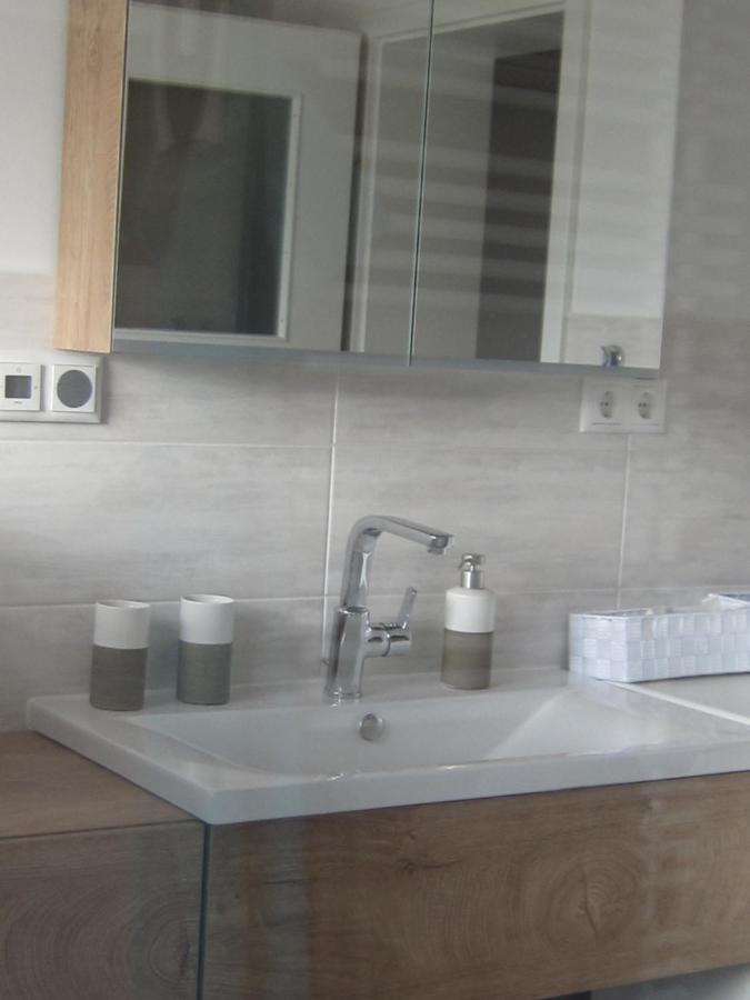 Ferienwohnung Storchenblick Zurow ภายนอก รูปภาพ